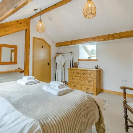 3 Bed In Oc-c42731 Prázdninový dům Ravenstonedale